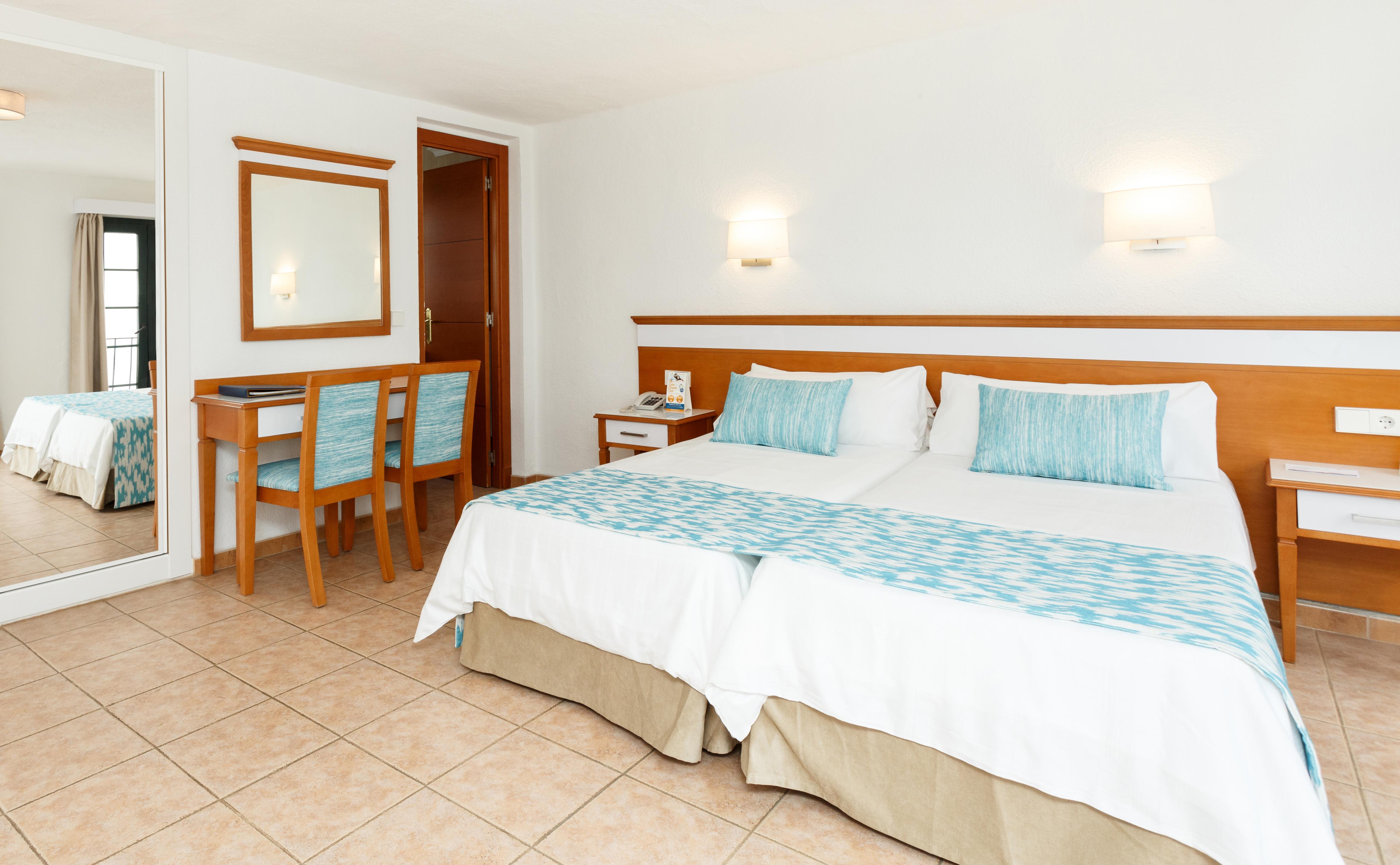 Globales Pueblo Andaluz Hotel San Pedro de Alcántara Eksteriør billede