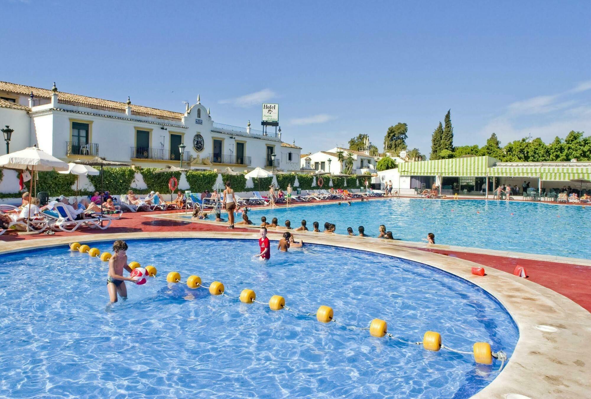 Globales Pueblo Andaluz Hotel San Pedro de Alcántara Eksteriør billede